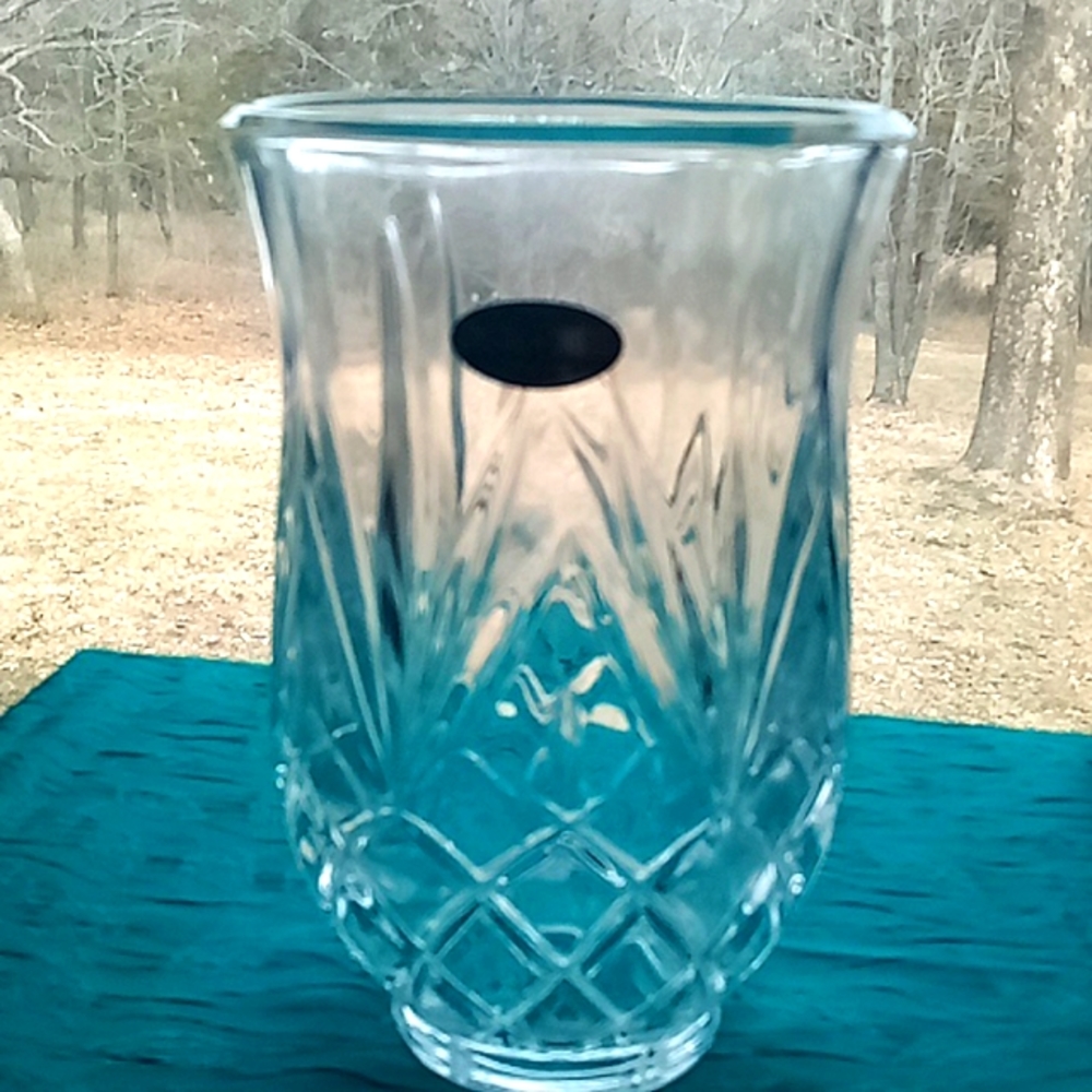 Large 24% lead crystal shade